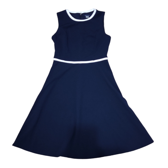 Tommy Hilfiger Navy Scuba Crepe Fit‎ and Flate Dress Size 4 - Picture 1 of 6